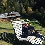 Gurkhof * Gnesau