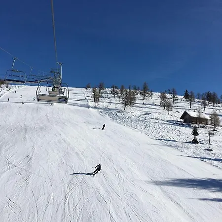 Gurkhof 公寓 Gnesau